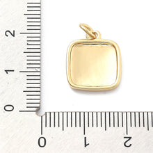 Cargar imagen en el visor de la galería, 11:11 Charm cuadrado dorado | Dije geométrico en brass con baño de oro 18K